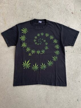 90s Vintage Spiral Weed Tee Shirt